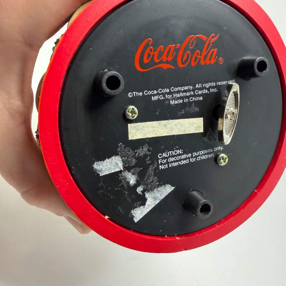 Coca-Cola Hallmark‎ Musical Snow Globe Red Base Vintage Wind Up Collectible